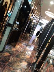 -八佰伴8008星级形象店