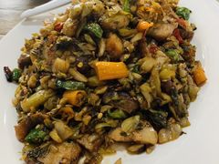 -南雄雄州土菜餐厅(粤北大厦店)