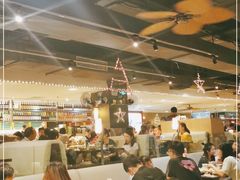 大堂-大头虾越式风味餐厅(光明广场店)