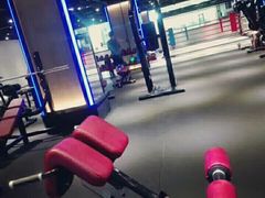 -一兆韦德健身(浦东万达会所)