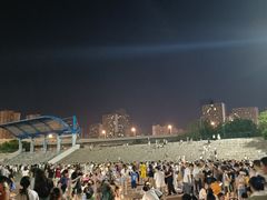 -荷园一餐厅