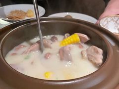 -海派悦庭·海胆烧麦·新融合菜(凯德广场店)