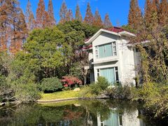 -上海怡沁园度假酒店