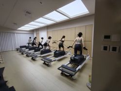 -亦美瑜伽·普拉提