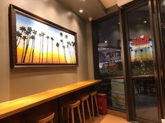 -The Habit Burger Grill 哈比特汉堡(爱琴海店)