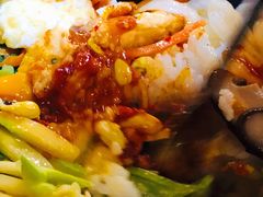 传统石锅拌饭-唯成•韩国炭火烤肉 유성고기