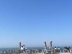 -悬崖咖啡厅