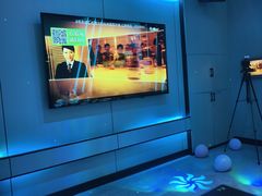 -唯爱KTV聚会餐厅(仙林东城汇店)