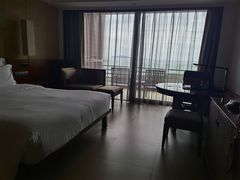 -三亚湾海居铂尔曼度假酒店