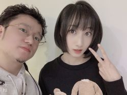 -AYO SALON