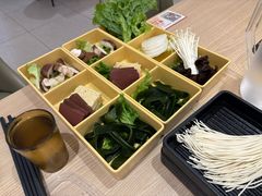 -呷哺呷哺 黄金牧场 (新辰里学清路店)