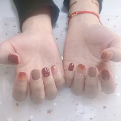-Lucky 19日式美甲美睫