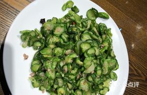 Minced Pork with Cucumber