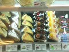 -罗莎蛋糕(钱江店)