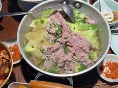 -全牛匠·乐山跷脚牛肉(西单华威约饭街店)
