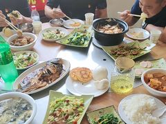 -北京龙庆四季香农家饭庄·灶台鱼·碳烤虹鳟鱼(龙庆峡店)