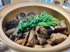 -食爺炭炉鸡煲·烧烤