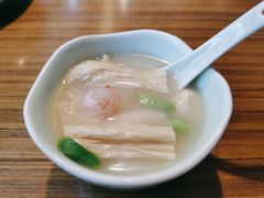 上汤虾仁鲜腐竹-禾珍珠家常小馆(河南博物院店)