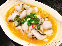 招牌川香酸菜鱼-柒园·三十年创意杭帮菜(龙湖滨江天街店)