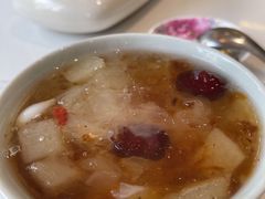百合雪梨银耳汤-堂屋糖水店(愚园店)