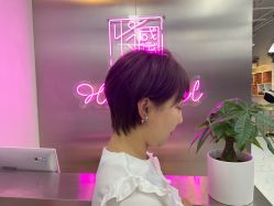 -Feel 羽毛接发