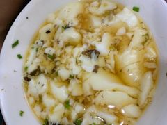 -陆氏馄饨(烟雨长廊店)