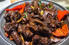 Pan-fried Duck with Grains