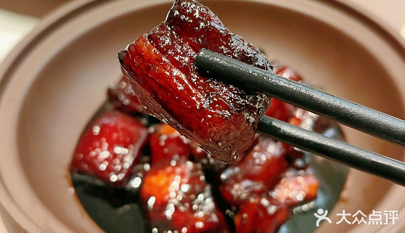 招牌菜果然名不虚传 红烧肉肥瘦比例相当不错