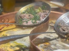 -洱火云南酸菜牛肉火锅(石景山当代商城店)