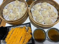 -馋三尺蟹粉小笼(人民广场店)