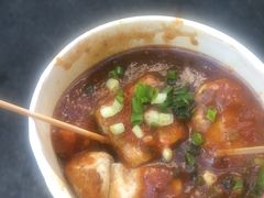 -罗家臭豆腐(百大商贸城小吃街店)
