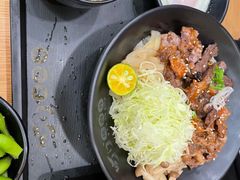 超级炙烧牛三拼丼-町门烤肉拌饭专门店(哈西万达店)