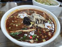麻辣米线-子午路张记肉夹馍(翠华路店)