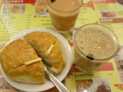 黄油菠萝包-龙凤冰室