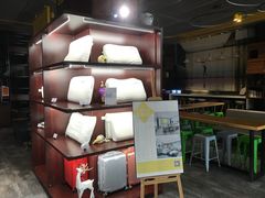 -艾豪森酒店(西安大雁塔大唐不夜城店)