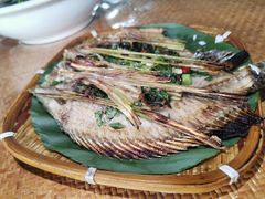 香茅烤鱼-傣泐金湾餐厅