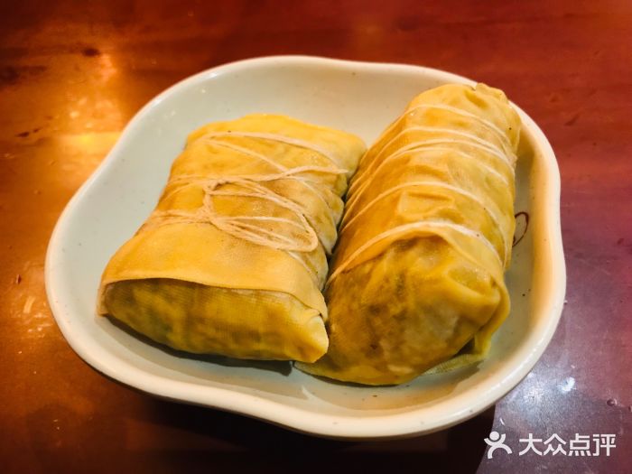 佬钱湾仔(衣裳街店)千张糯米包图片