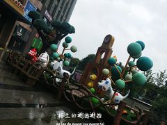 -紫荆广场·花漫里