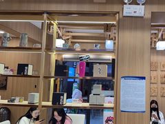 -霸王茶姬(南强街店)