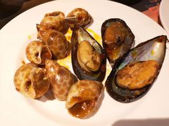 -四海一家自助餐(益田假日广场店)