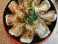 地锅昂刺鱼-大张烙馍村(三环南路旗舰店)