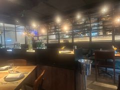 -Carbon莫卡哆·意大利复古集市餐厅(杭州大厦店)