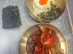 -草家酱蟹炭火烤肉店(珲春南路二店)