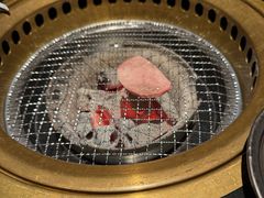 -山川小町·极番烧肉(新地假日广场店)