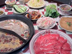 -赵美丽重庆火锅(西安直营总店)