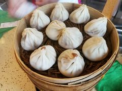 -笑来喜馄饨小笼工坊店(湖滨街店)