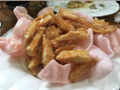 -雪乡人家东北菜·铁锅炖一切(高斯路店)