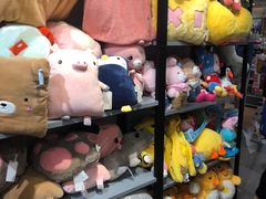 -三福时尚(三峡广场华夏银座店)