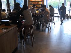 -星巴克臻选(莘庄仲盛店)
