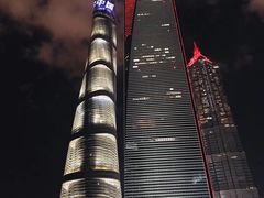-陆家嘴空中步行连廊